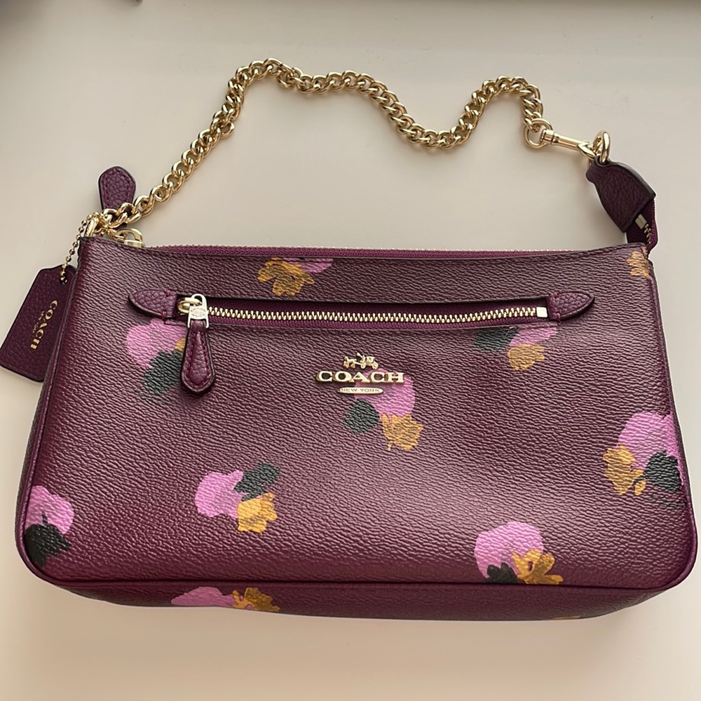 Coach floral pochette